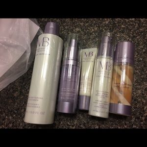 Meaningful Beauty 5 Piece set by Cindy Crawford